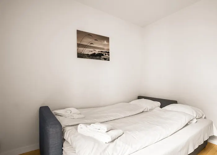 Prime Location - 2 Bedroom Apartment!